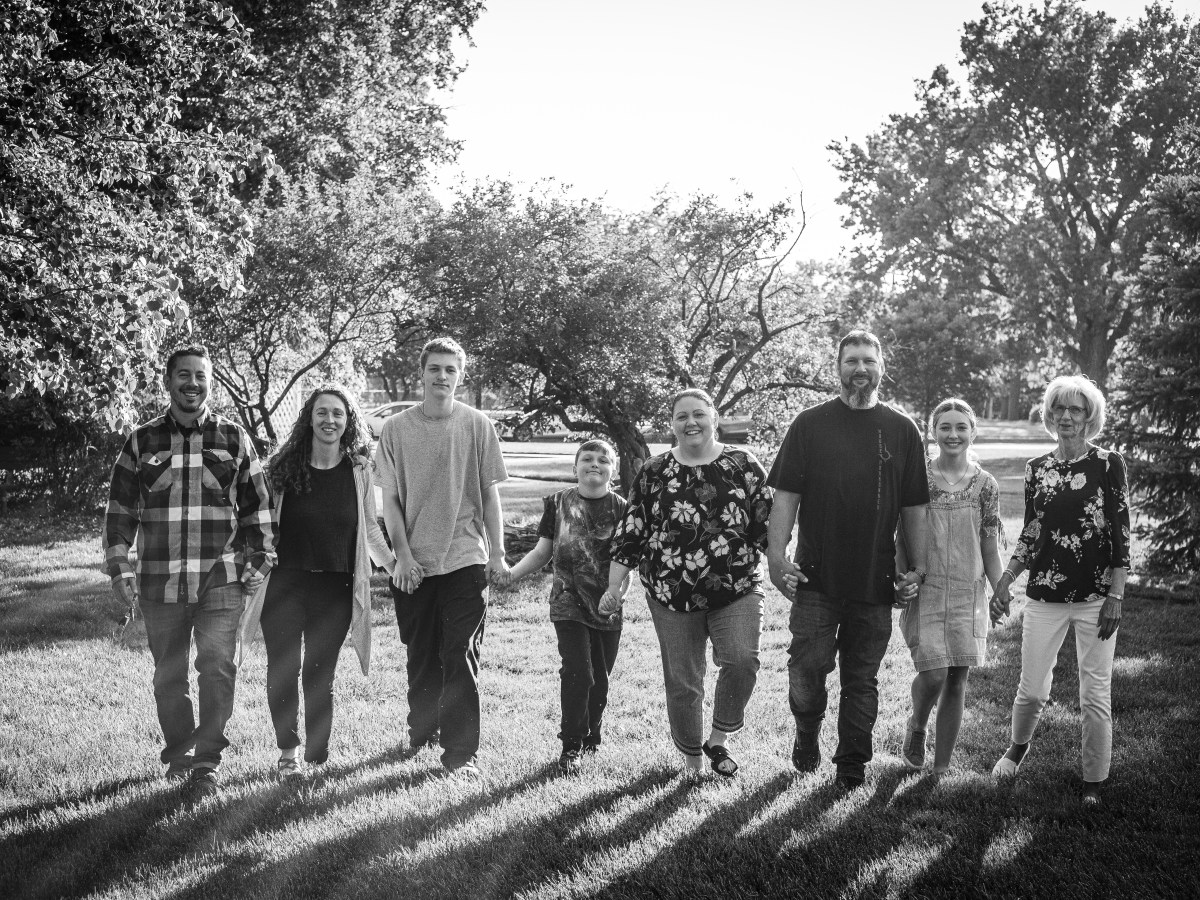 Sweet Mini Session in Oakdale Park | The M&nbsp;Family
